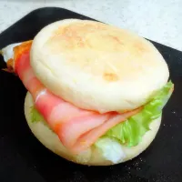 何とか形になったイングリッシュマフィン♡笑笑|GGGさん