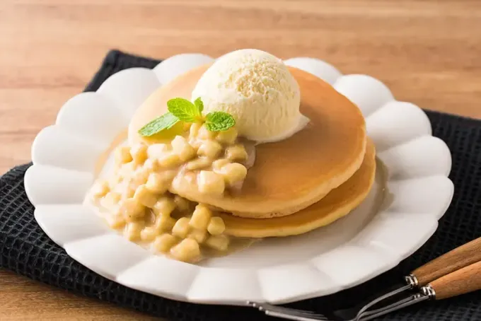 糀甘酒バナナシロップのホットケーキ|マルコメ キッチンさん