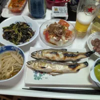 6/30(月)夕食。鮎塩焼き。冷奴。ナスとほうれん草、しいたけの生姜炒め。もやしとあぶらげの煮浸し。|へいちゃんさん