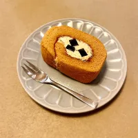 コーヒーロールケーキ