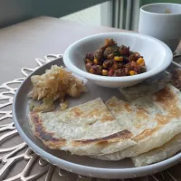 自家製チリコンカンとパラタのワンプレートランチ|志龍來さん