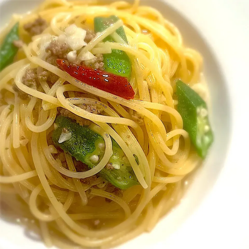 牛粗挽き肉とオクラのペペロンチーノスパゲッティ|takashiさん