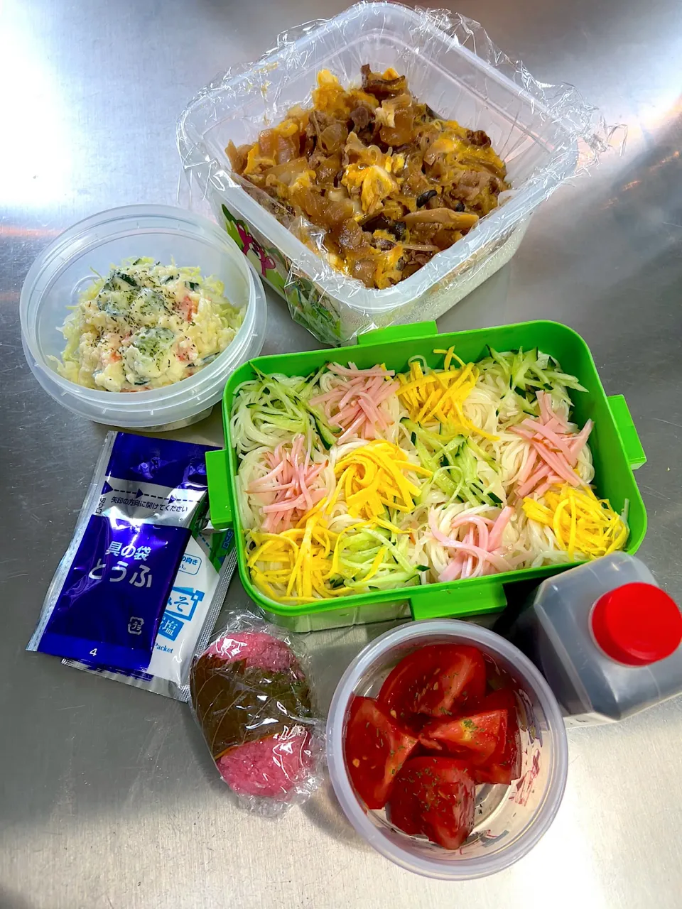 R7.7/3  𝚆𝚎𝚍.  ·͜·♡素麺&牛すき焼き弁当👨🏻‍🍳|hamakoさん