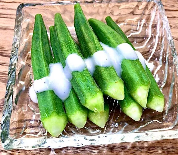 「冷製オクラおでん」🍢
ご存知 トマトおでん、モロコシおでん、
の お友達(^^) 梅焼きめしを添えて
昼ごはん💦|ばくあんしゃさん