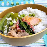 焼鮭、焼鳥、つくね🍱| なお🅿️さん