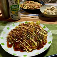 お夕飯　長芋とイカ入りのふわふわお好み焼き|renharuruさん