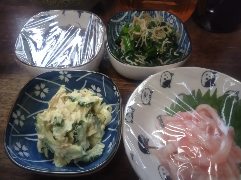 おつまみセット|にんにくと唐辛子が特に好き❤️(元シャリマー)さん