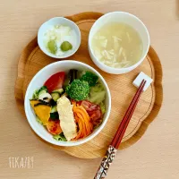 ドレッシングで食べよう サラダ丼