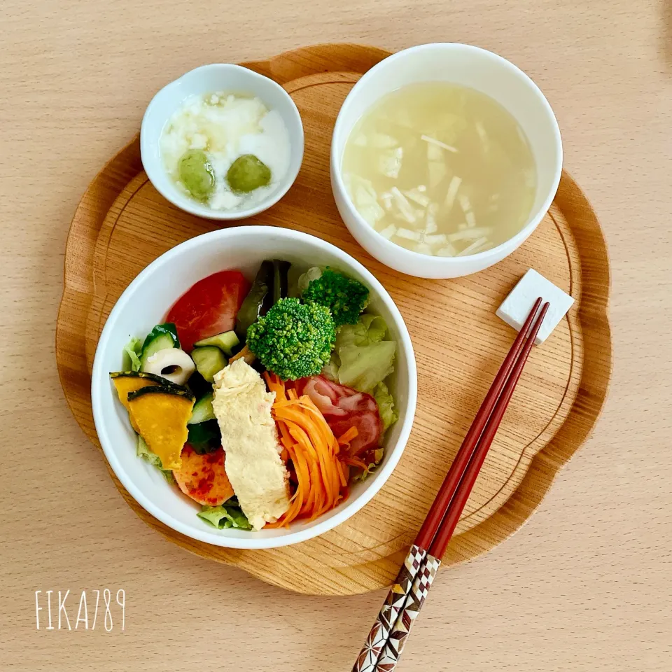 ドレッシングで食べよう サラダ丼|FIKA789さん