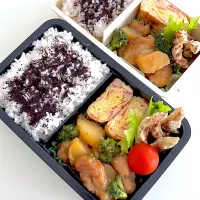 鶏じゃが醤油バター弁当！|ikumonさん
