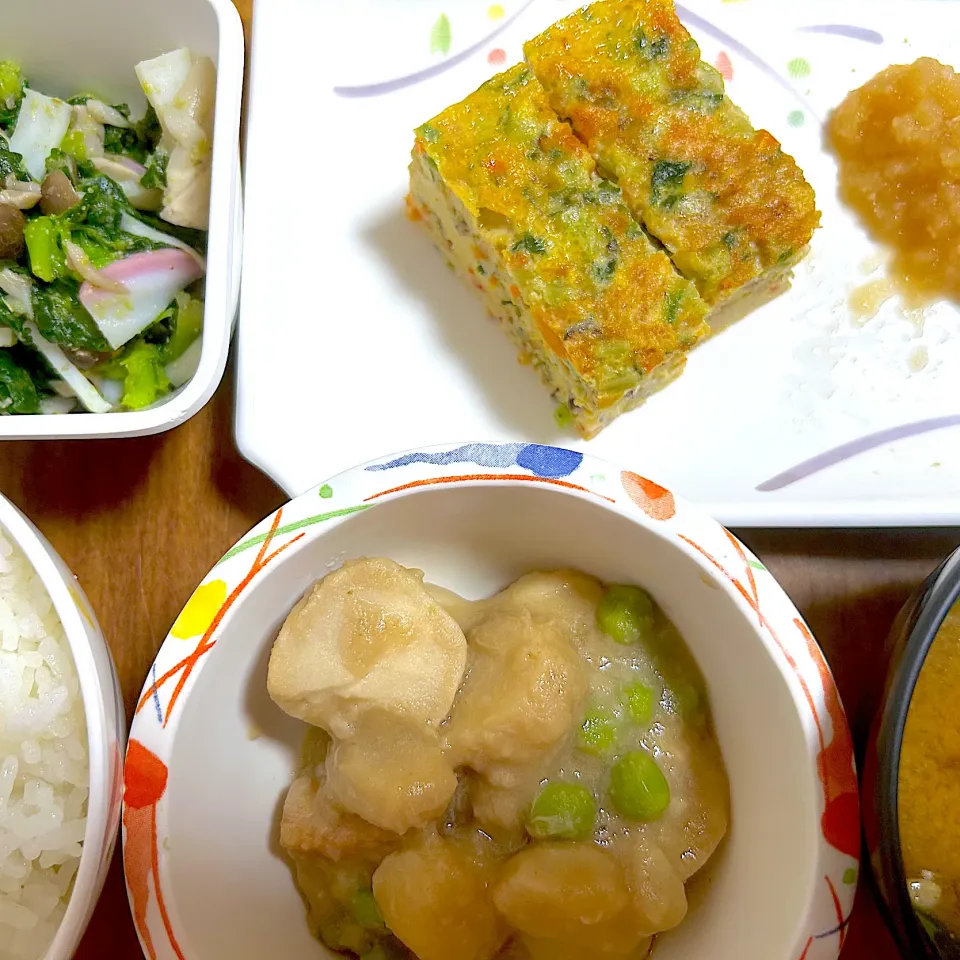 ごはん、千草焼き、菜の花の胡麻和え、里芋の煮物、あさげ|はるかさん