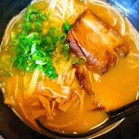 ラーメン|ラーメンまんさん