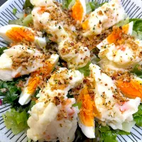 燻製たまごのポテトサラダ　香ばしチーズ&ベーコントッピング💕✨😋|てるみさん