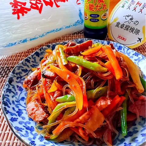 「緑豆両切春雨」を使ってみたSnapdishの料理・レシピ写真:華金だよ！おいしさのみちひらくyoukiの世界バル INタイ🇹🇭パットウンセン【ผัดวุ้นเส้น】