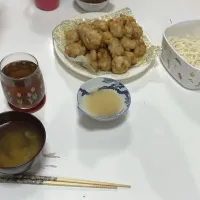 4日の晩御飯☆ご飯☆流水麺うどん☆唐揚げ☆インスタントみそ汁|Saharaさん