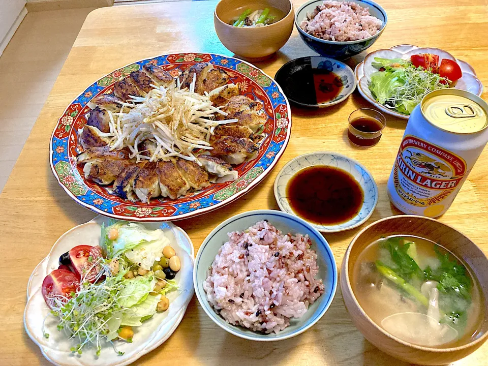 昨日の餃子🥟ご飯|さくたえさん