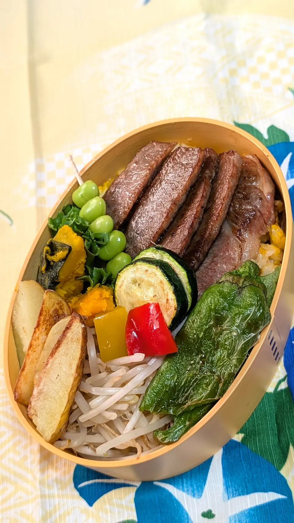 本日のお弁当〜カルビ丼弁当|f.1125beさん