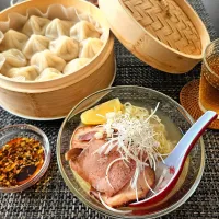 冷やし塩ラーメンと小籠包| emiさん