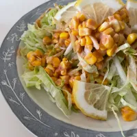 オーロラ風ドレッシングでレタスとコーン🌽だけサラダ|sonokoさん