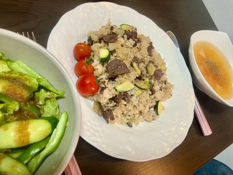 ナスとズッキーニのビーフピラフ|tatsuponさん