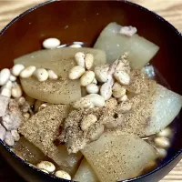 ☆鶏肉と大根の煮物| まぁたんさん