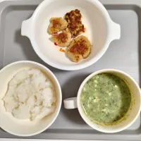 【離乳食完了期】🌇ケチャップ風ハンバーグ・キャベツほうれん草豆腐ポタージュ・軟飯|souさん