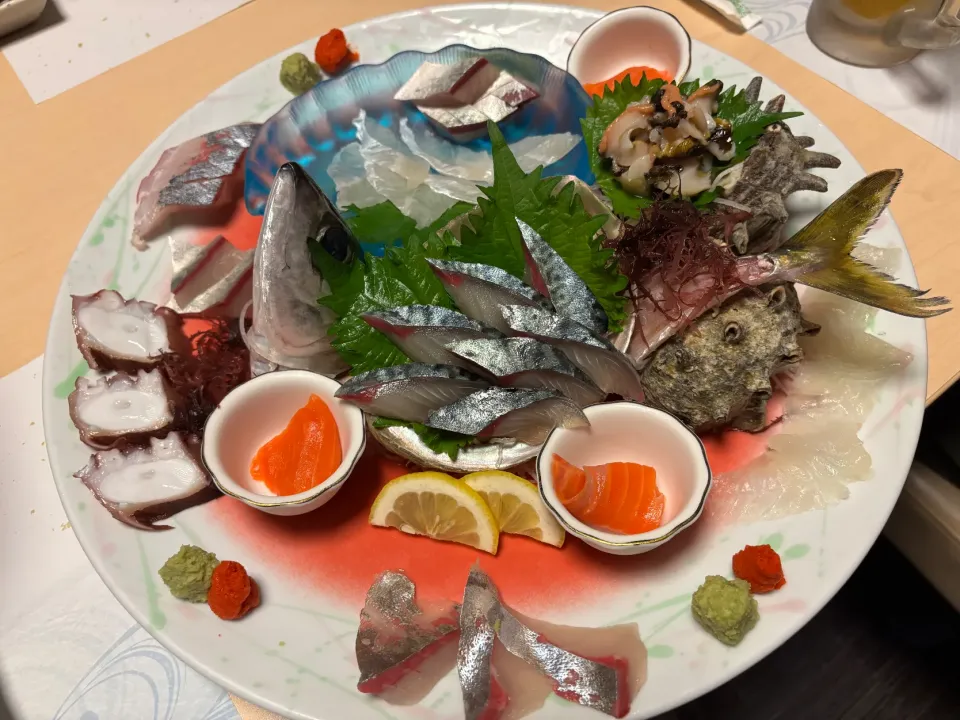 7月5日・［息子の好物を食べに😊 中洲鷹勝本店❣️］・②刺し盛り3人前😋✨（シマアジ🐟めっちゃ美味しかった😊）|山勝さん