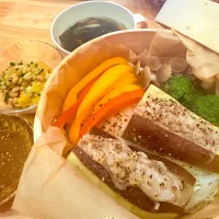 茄子ドッグ、もずくスープ、スタミナ冷や奴|もやぴさん