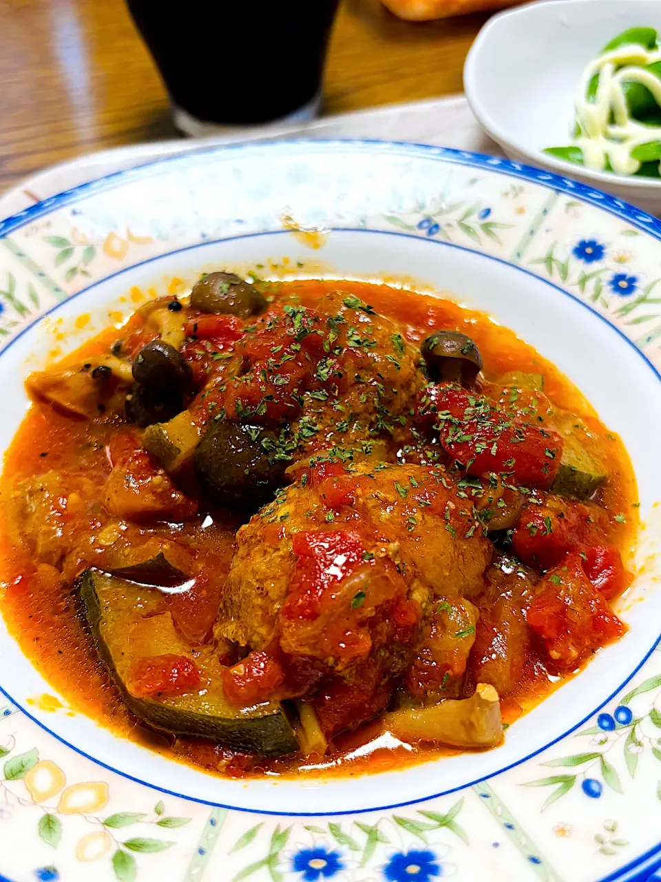 ハンバーグのトマト煮込み🍅|ちはるさん