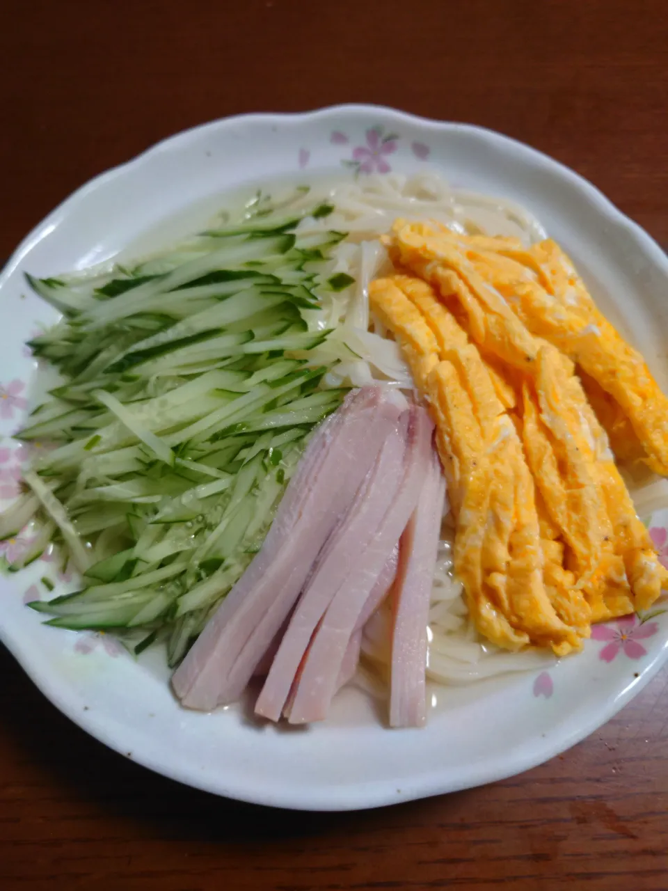 冷やし稲庭うどん|ぱやさん