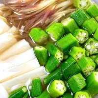 茗荷オクラ長芋の梅白だし漬け