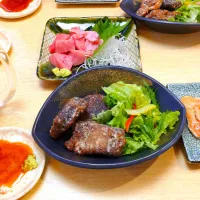 7/4の夕食
お寿司屋さんで乾杯🍻|卯月さん