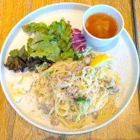 ホワイトボロネーゼのクリーム生パスタプレート