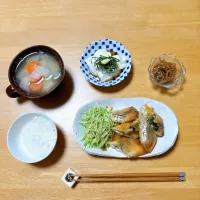 鶏ささみと大葉チーズの揚げ春巻き