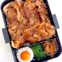 豚丼弁当！|ikumonさん