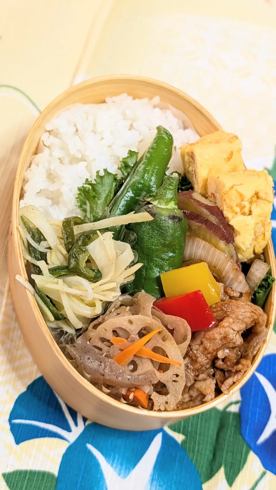 本日のお弁当〜ポークチャップ弁当|f.1125beさん