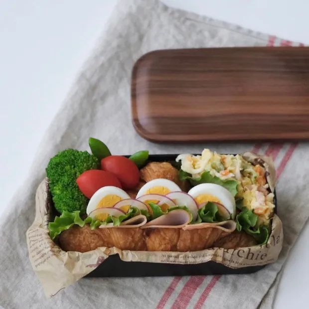 クロワッサンサンド弁当♡ ﾟ+｡:.ﾟ|ohanaさん