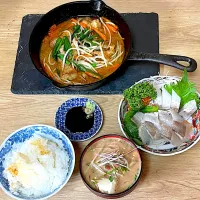 昨夜の夕食　シマチョウ炒め、クエの刺身　冷汁| じいちゃんさん