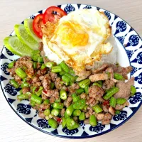 🫛ผัดถั่วฝักยาว🐽|🍀Jaoh Ohlunlaa🍀さん
