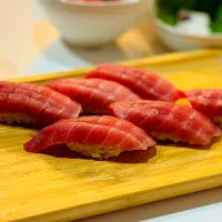 メバチマグロの握り