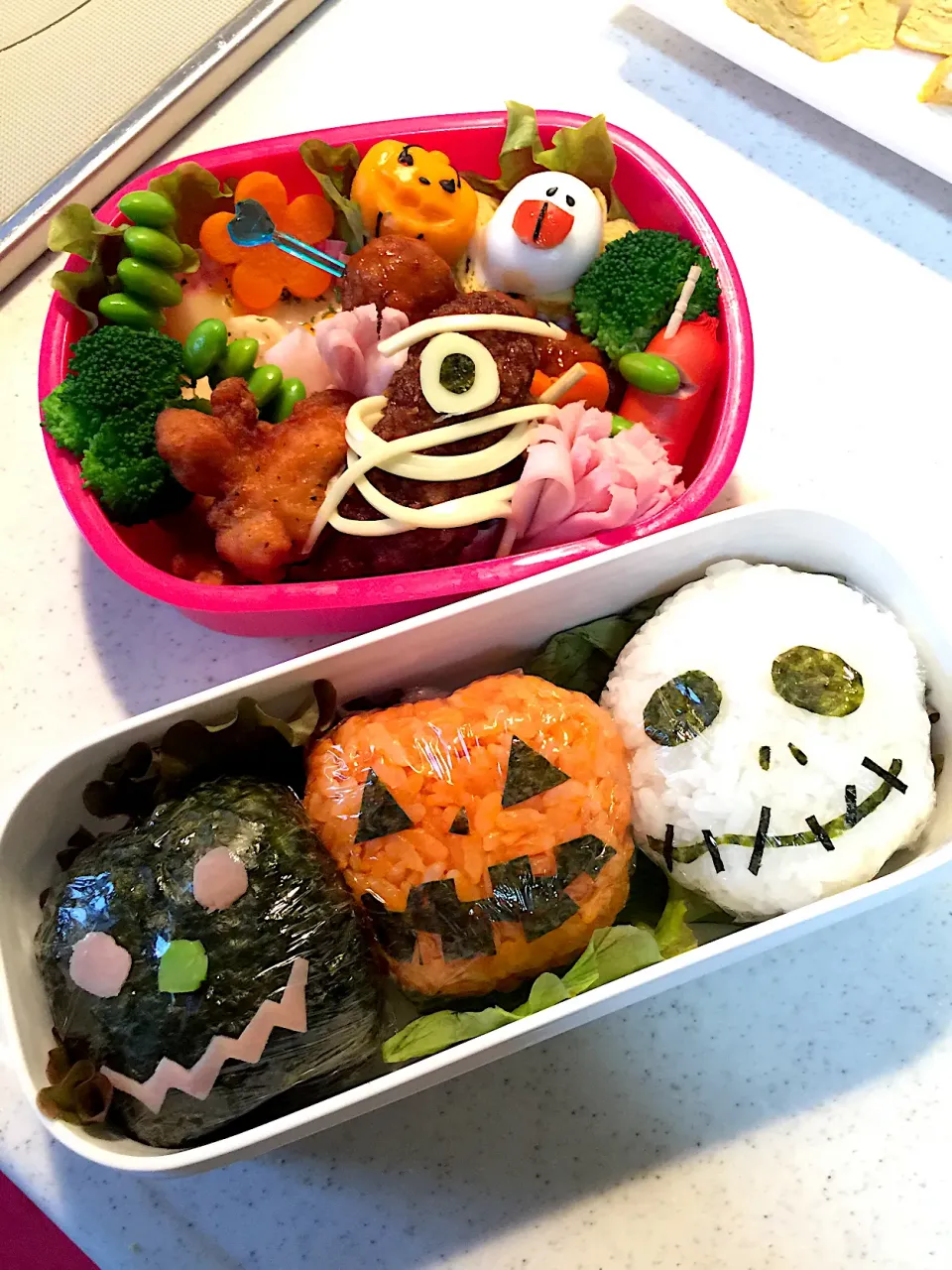 季節外れ過ぎのハロウィン🎃弁当　オバケ👻見て　冷んやりするかな？🤣🤣|♥ M ♥さん