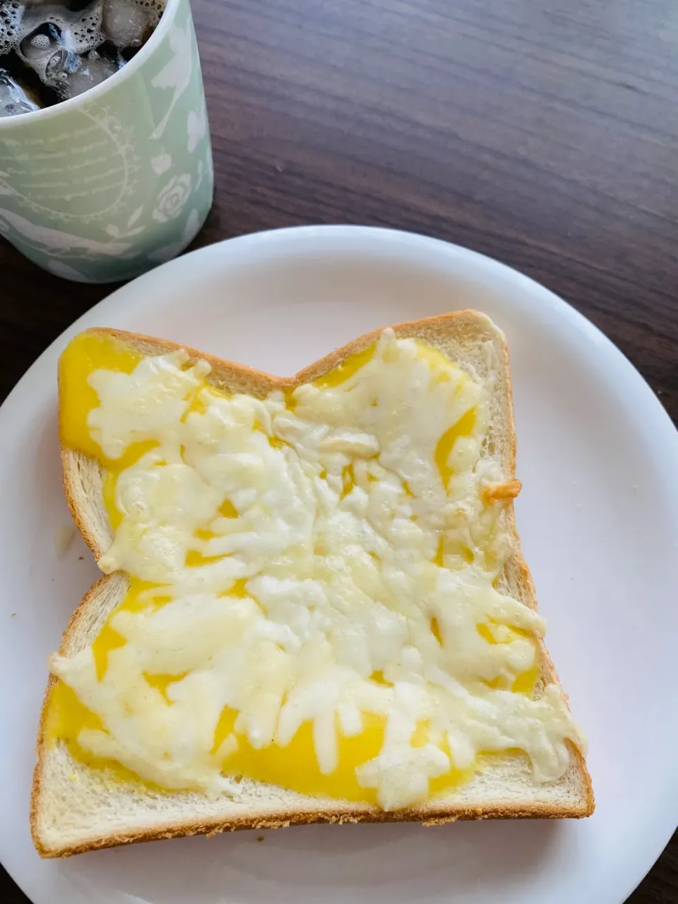 チーズコーンスープパン|とっしぃさん