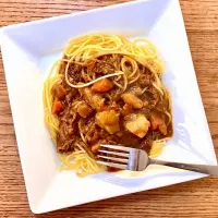 「2日目のカレーパスタ」
サラダとスープを添えて
昼ごはん💦| ばくあんしゃさん