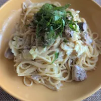 鯖とキャベツのレモンクリームパスタ【長男 作】|どかどかさん