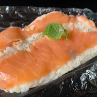 スモークサーモンの押し寿司|そらまめさん