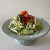 サルサドレッシングサラダ
