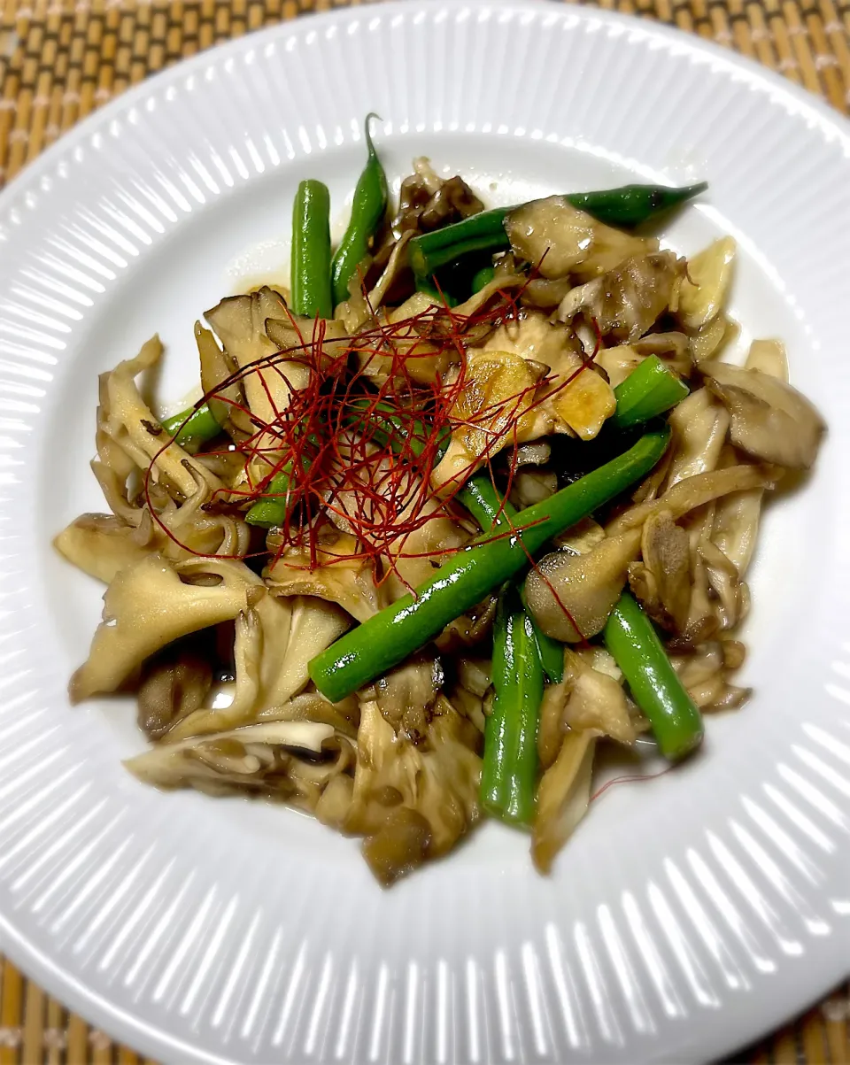 舞茸とインゲンのガーリックソテー|藤田 まり子さん