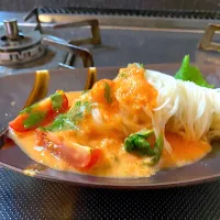 フレッシュトマトソースで美味しい揖保乃糸