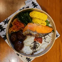 鮭弁当|ゆかりんぐさん