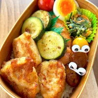 しゃけ弁のつもりがしゃけ埋もれちゃってます弁当☺︎| きなこもちさん